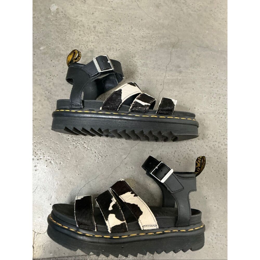 Dr. Martens Blair Platform Sandals | Black in 7 - Picture 4 of 9